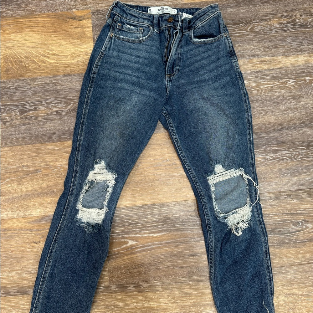 Hollister High Rise Distressed Dark Blue Jeans